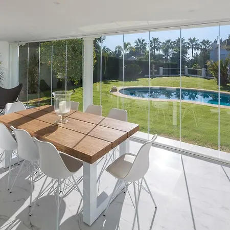 Family Altos Reales Villa Marbella