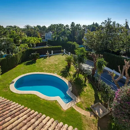 Family Altos Reales Villa Marbella