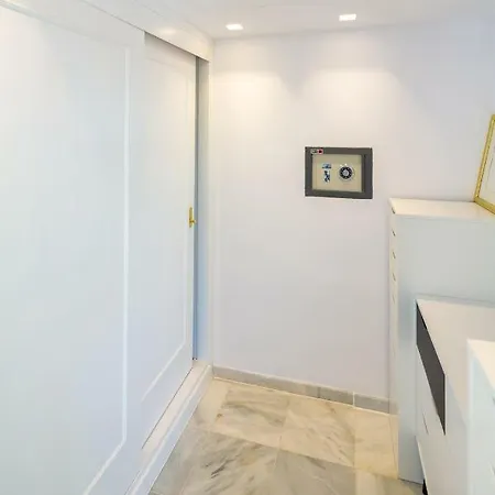 Villa Family Altos Reales Marbella